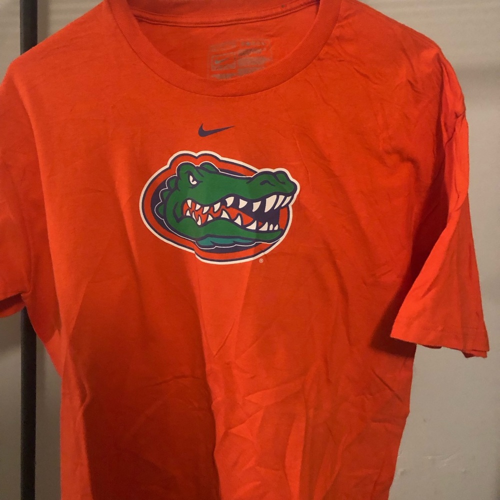 Team issued Florida gators shirt